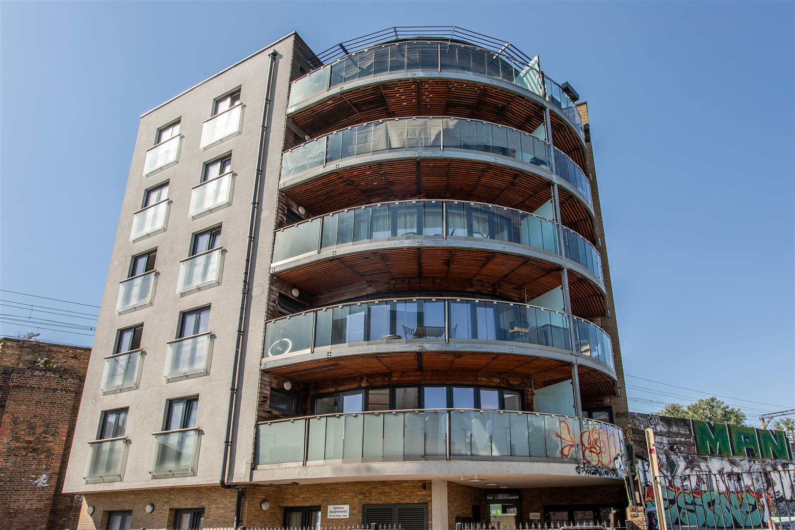 St. Pauls Way, Mile End